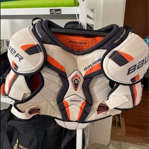 Bauer Mens Hockey Shoulder Pads